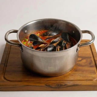 Bloody Mary Mussels