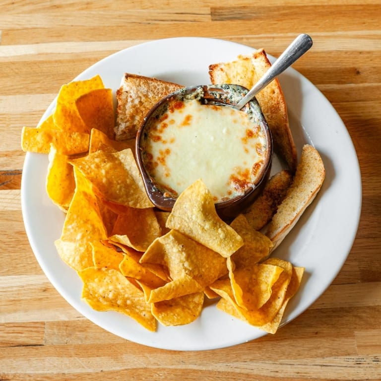 Nacho Mania: Dive into Deliciousness